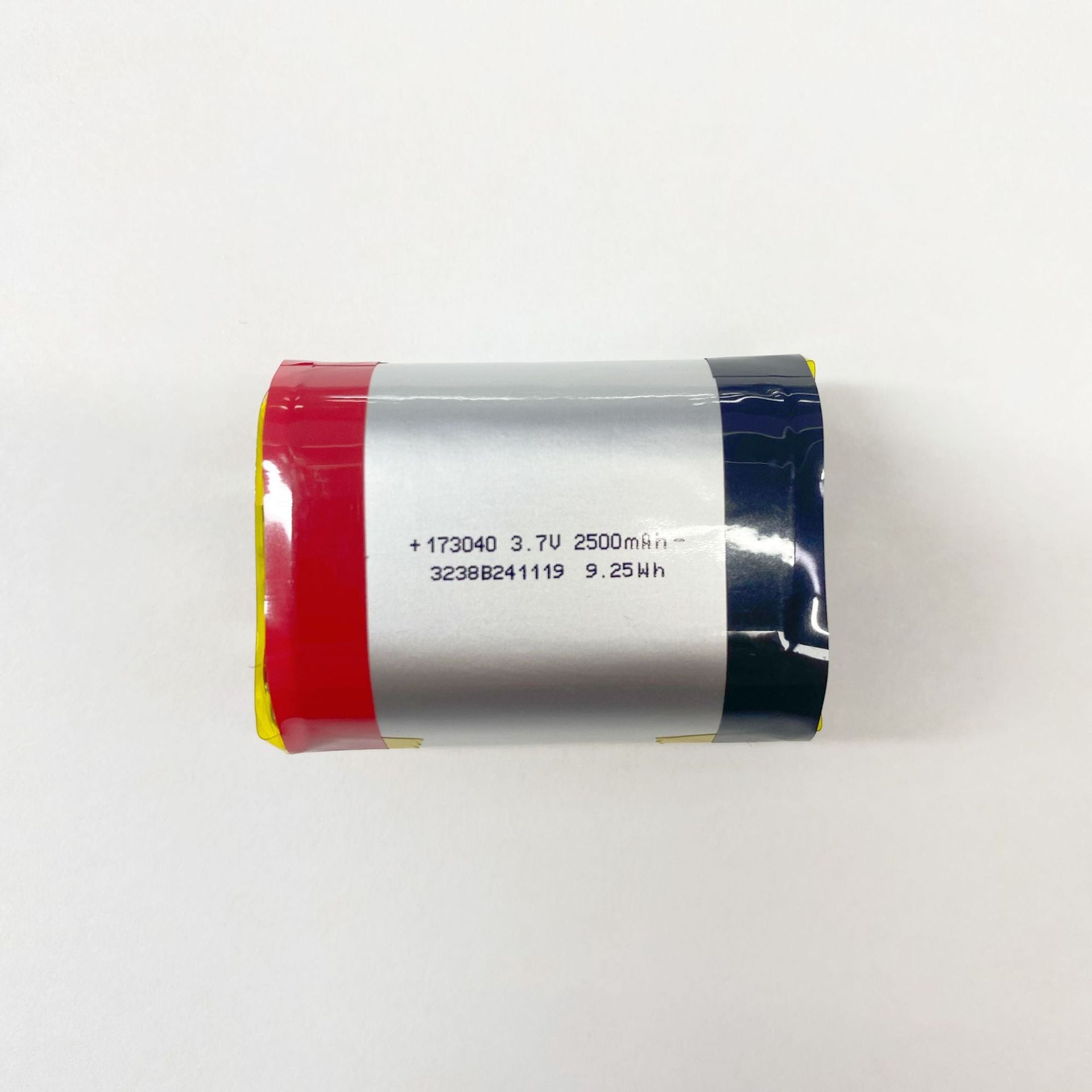 173040 3.7V 2500mAh Electronic cigarette battery